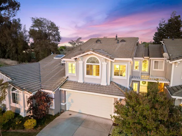 $915,800 | 1481 Calle De Las Granvas, Livermore, CA 94551