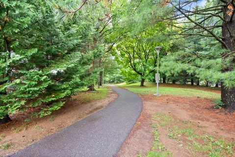 $297,000 | 4977 Battery Lane, Unit 1711, Bethesda, MD 20814