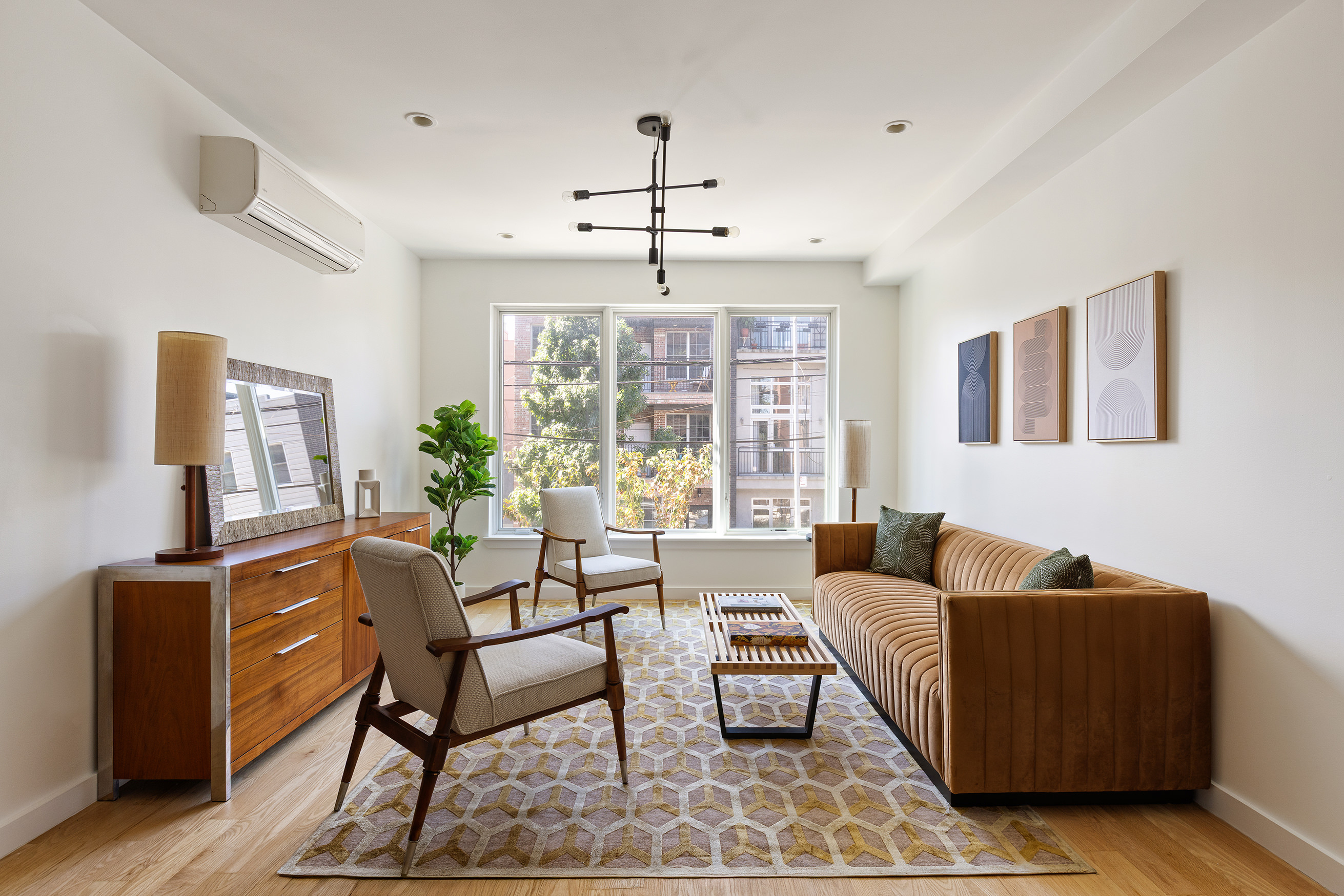 320 Humboldt Street, Unit 2 Brooklyn, NY 11211 - Photo 2 of 10 Gallery Image 2