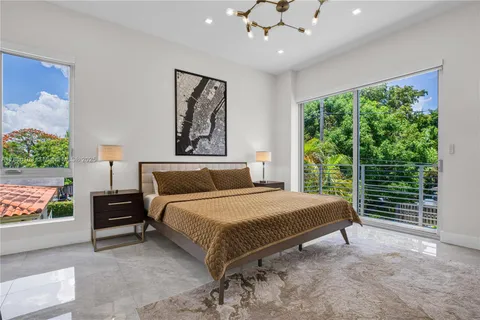$1,450,000 | 3331 Southwest 29th Terrace, Unit 1, Miami, FL 33133