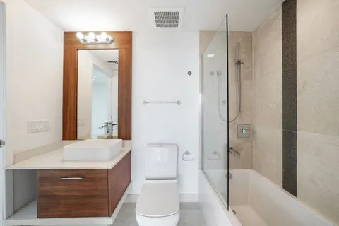 $750,000 | 601 Northeast 27th Street, Unit 1501, Miami, FL 33137