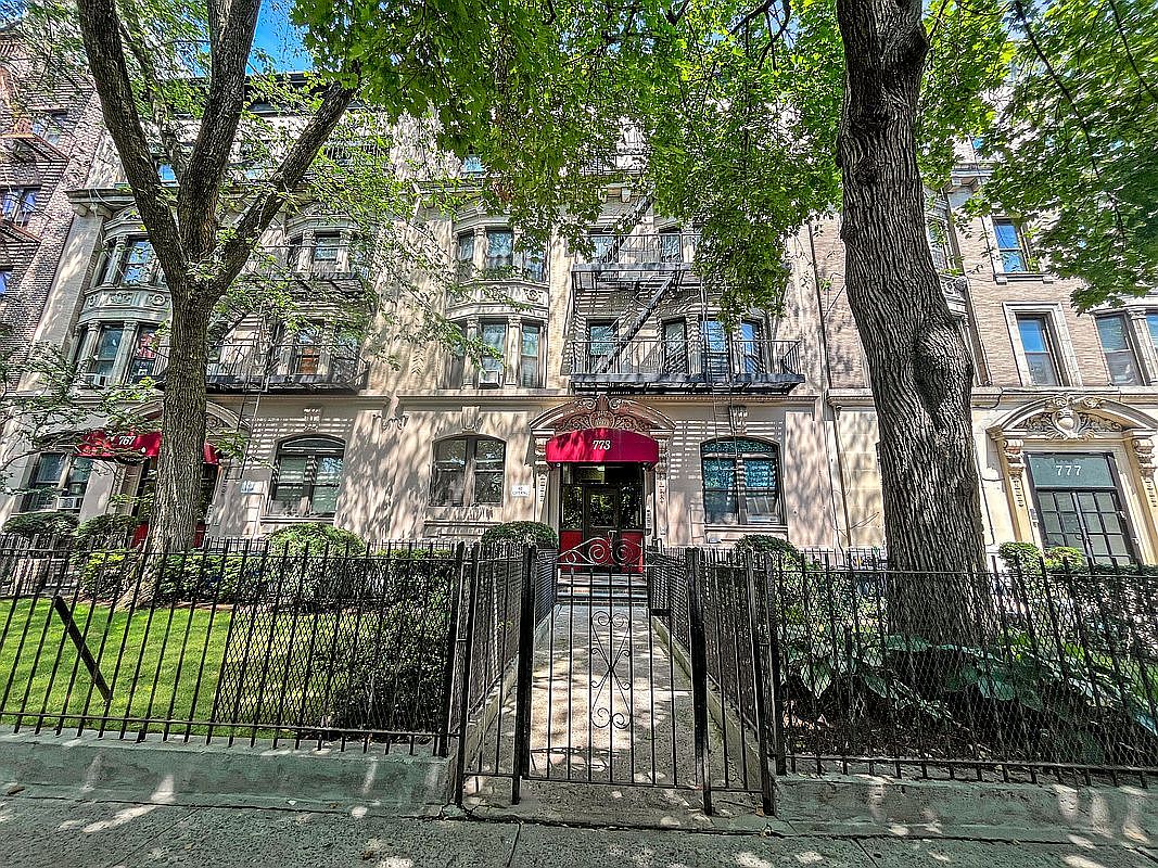 773 Eastern Parkway, Unit 1A Brooklyn, NY 11213 - Photo 4 of 5 Gallery Image 4