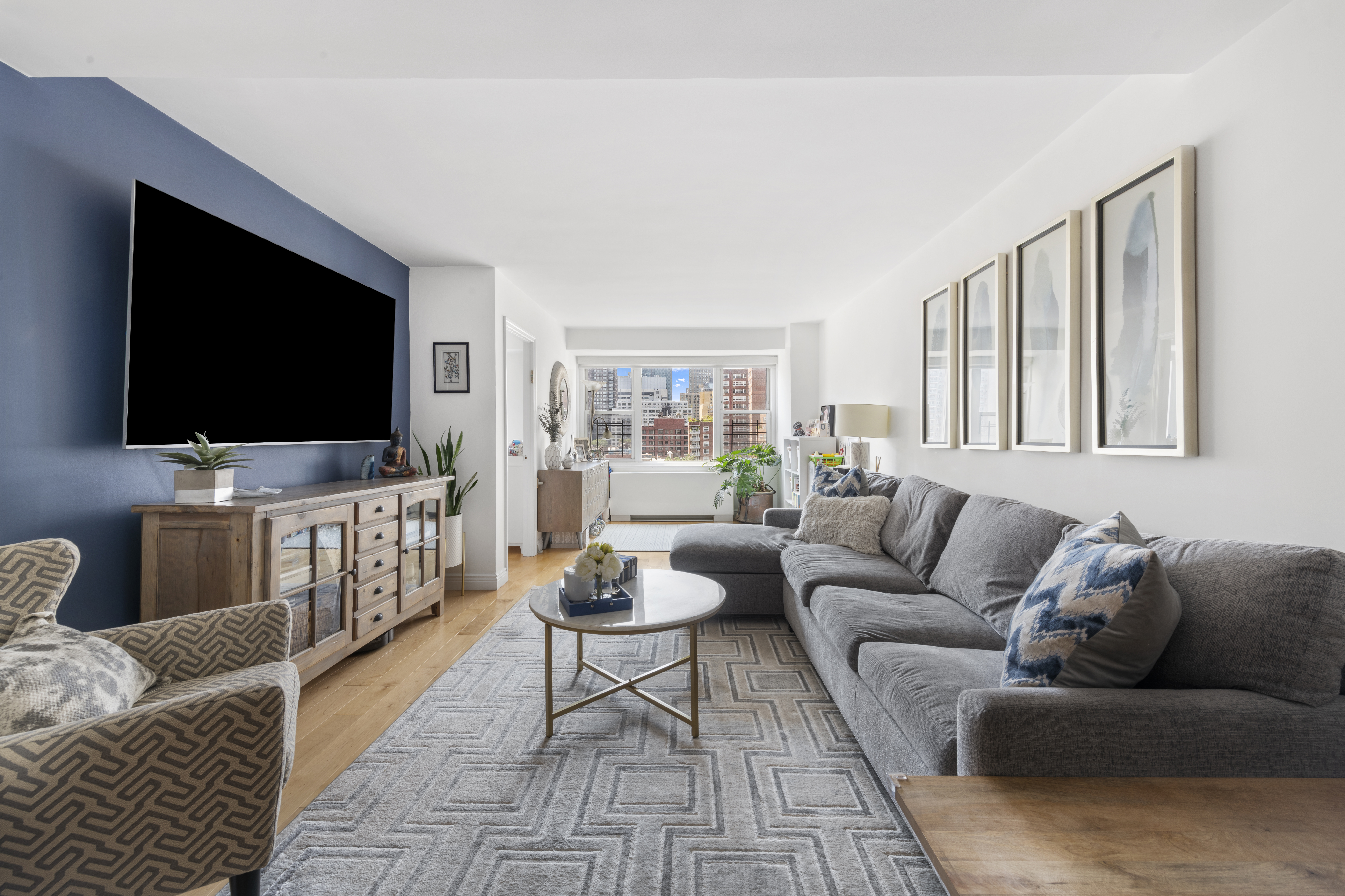 400 East 77th St Unit 12E  