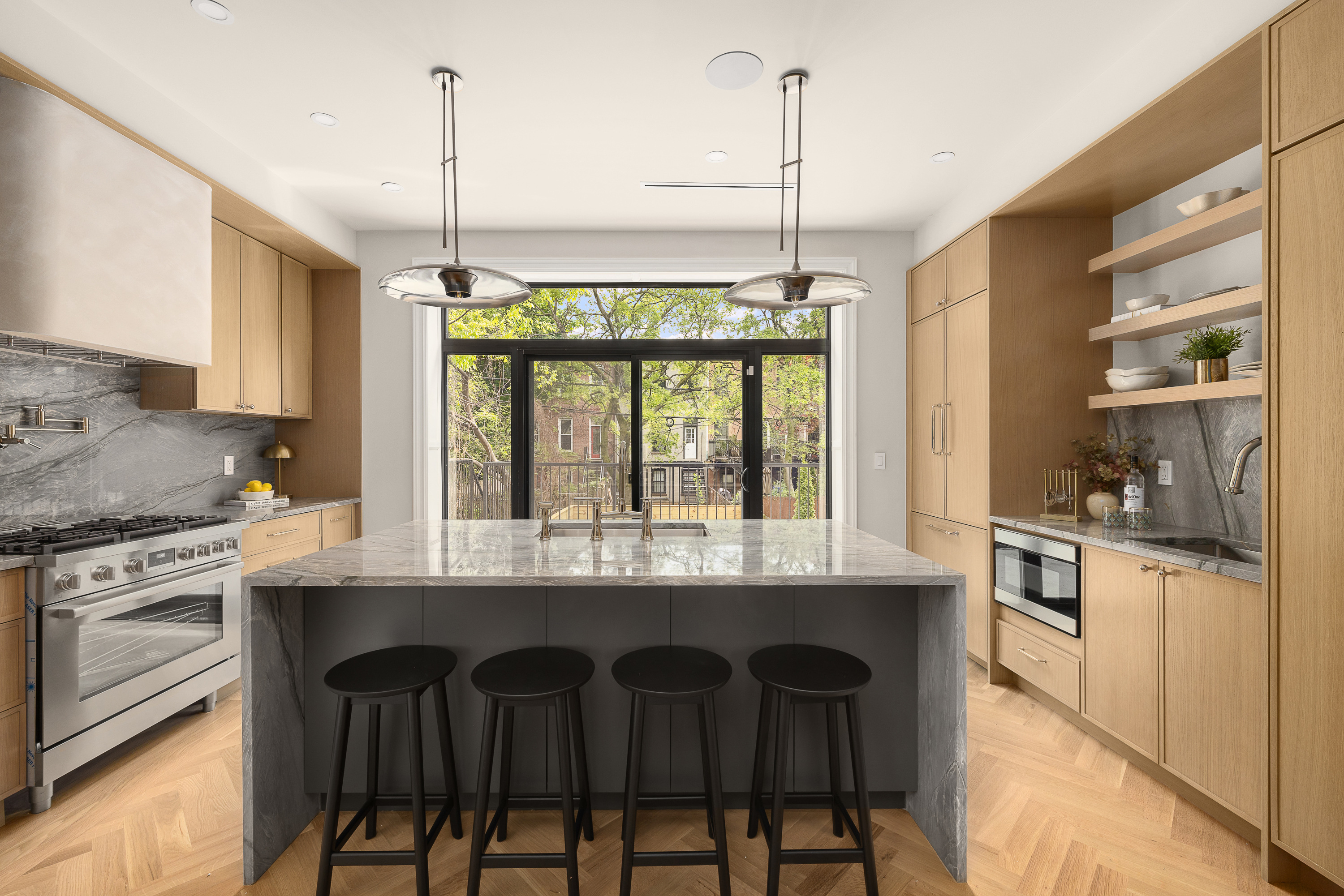 826 Putnam Avenue Brooklyn, NY 11221 - Photo 5 of 18