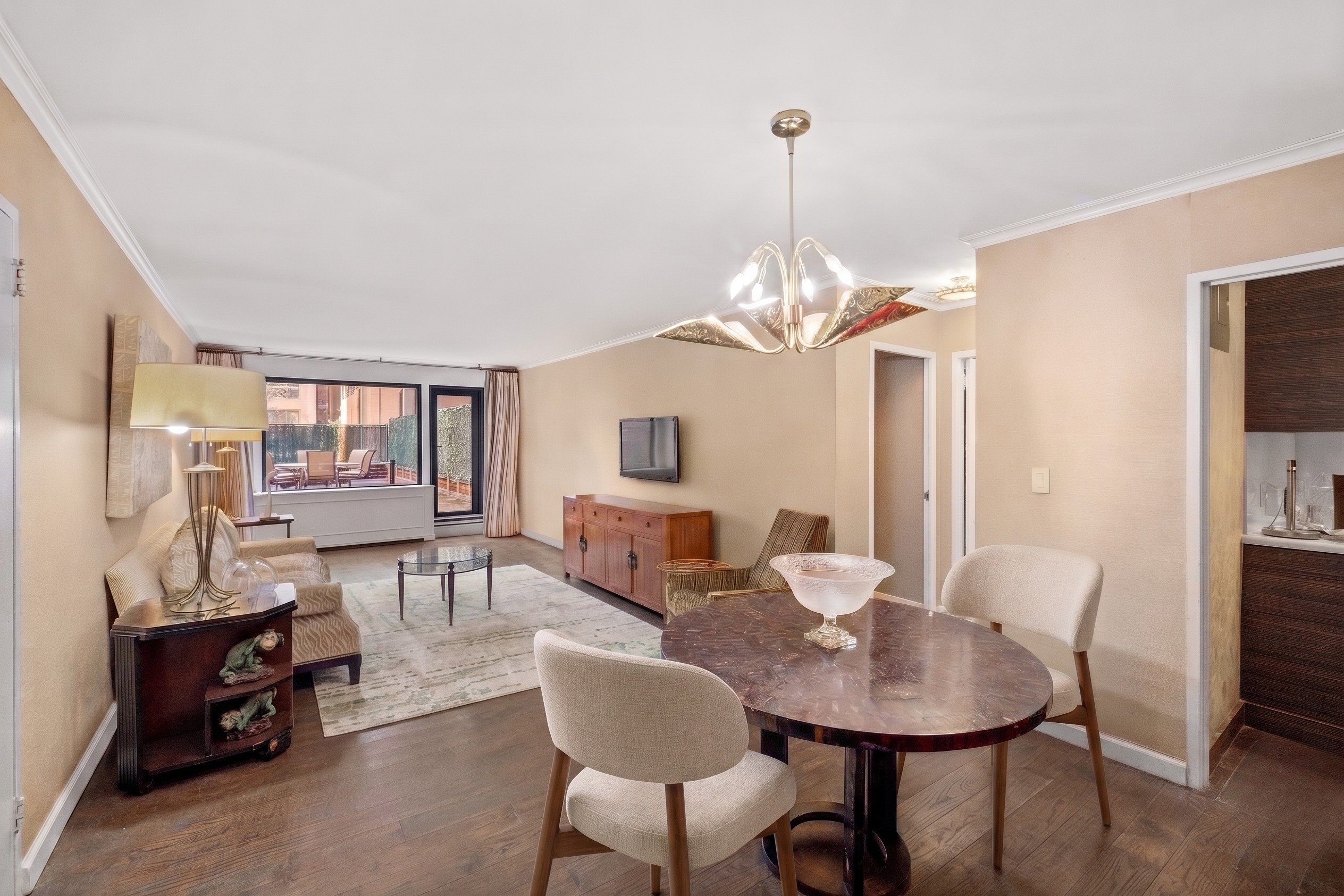 301 East 62nd Street, Unit 2B Manhattan, NY 10065 - Photo 1 of 10