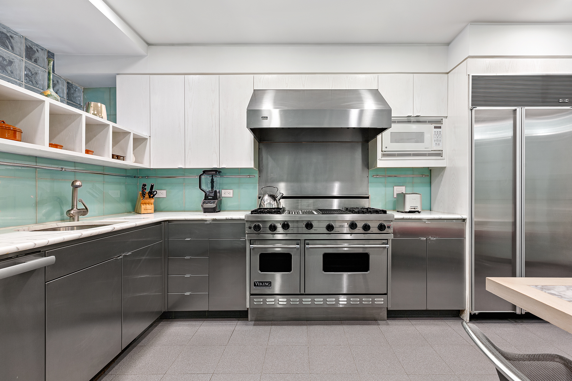 164 East 71st Street Manhattan, NY 10021 - Photo 26 of 29