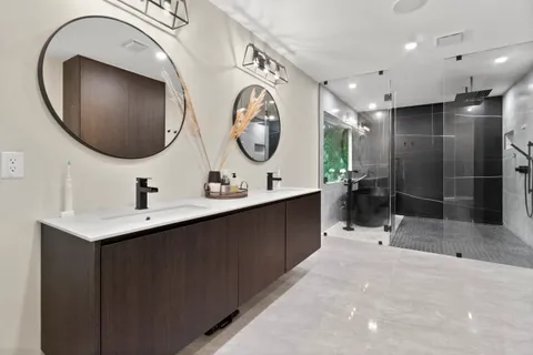 $1,950,000 | 12900 Southwest 112th Avenue, Miami, FL 33176