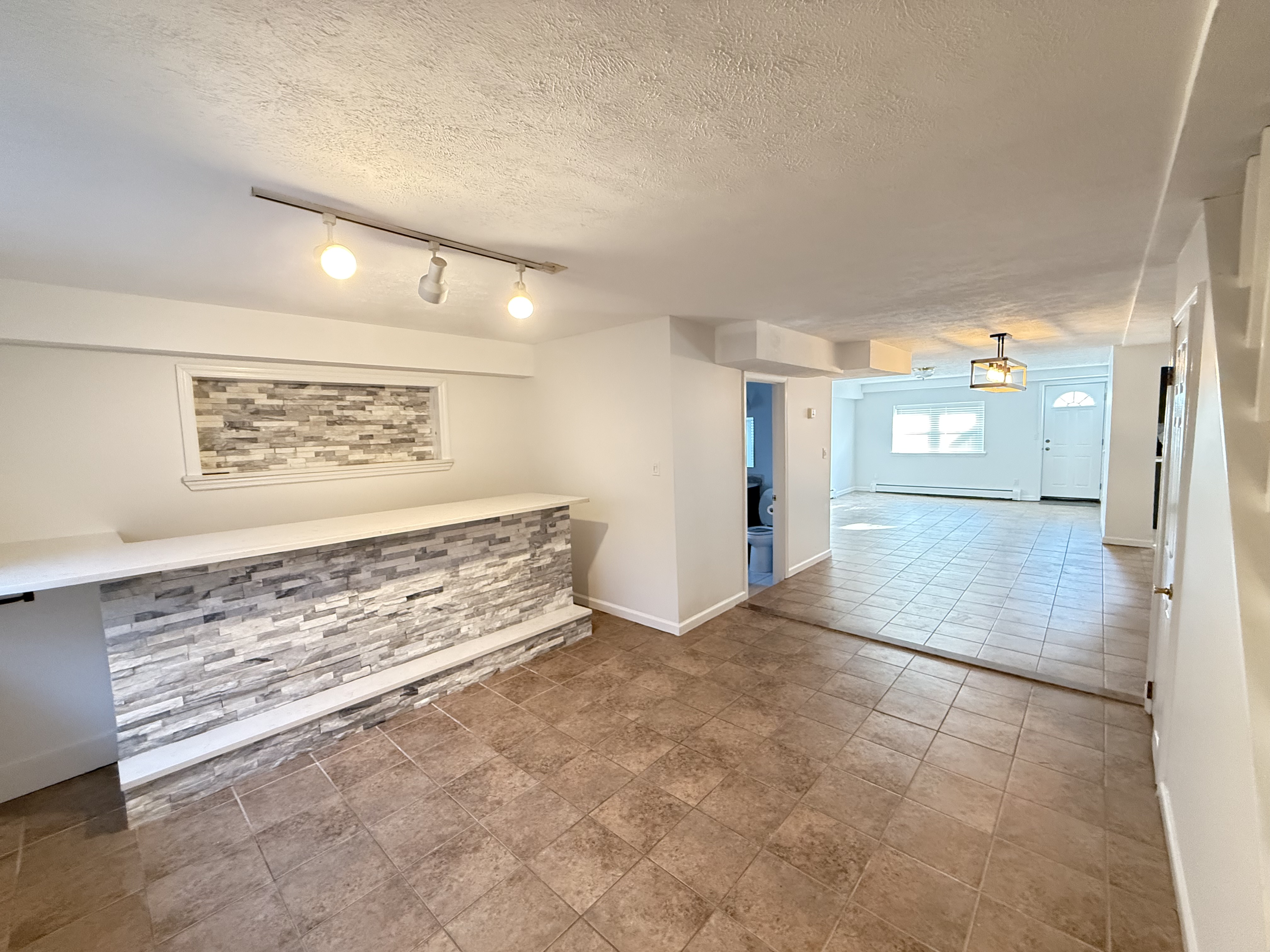 3236 Country Club Road Bronx, NY 10465 - Photo 15 of 22 a view of an empty room and a window