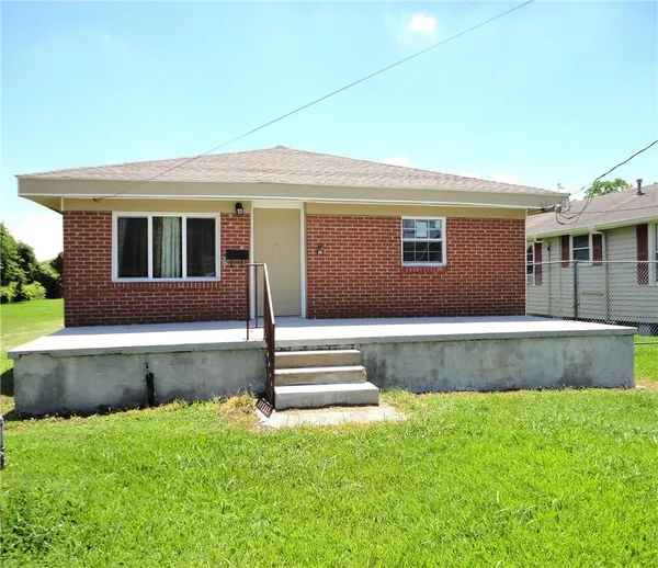 $199,000 | 2604 Lafayette Street, Gretna, LA 70053