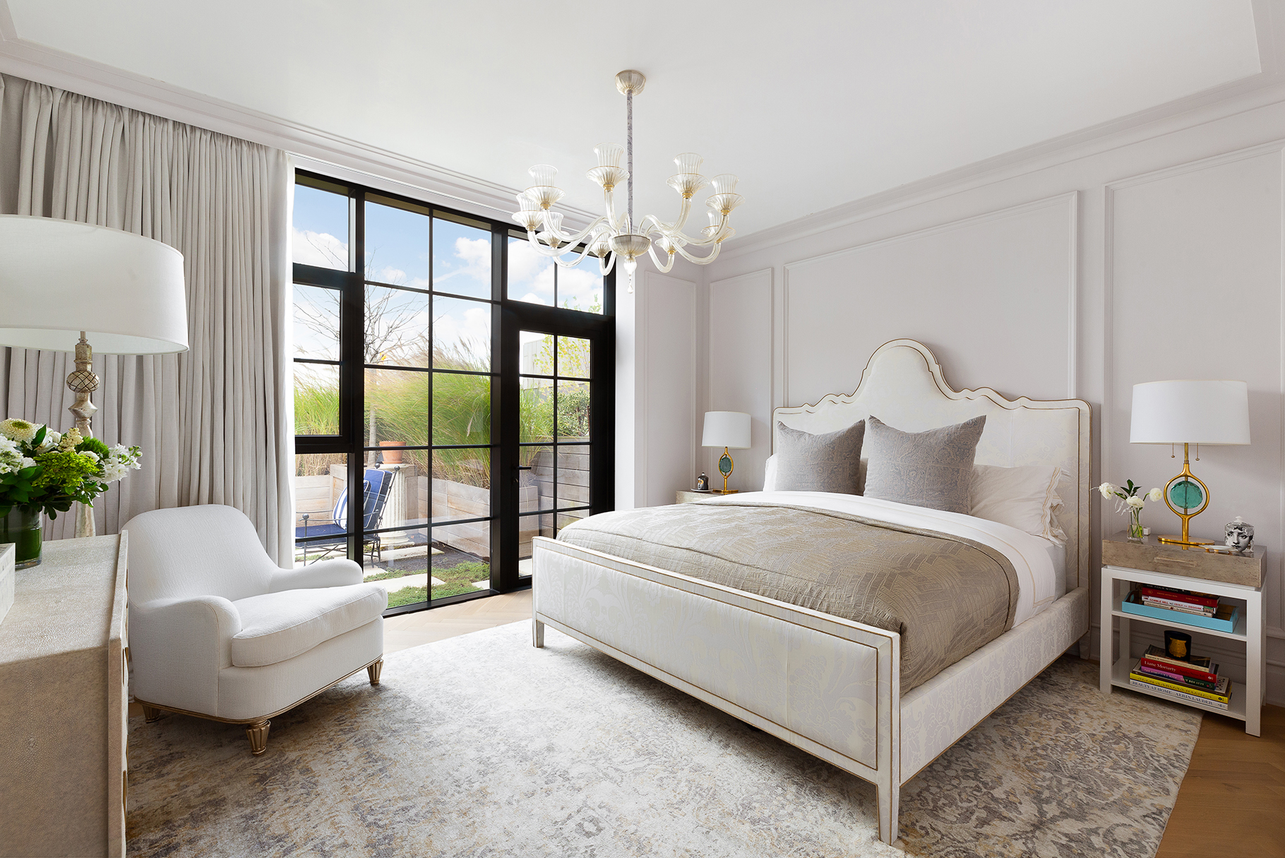 51 Jay Street, Unit PHB Brooklyn, NY 11201 - Photo 6 of 17 a spacious bedroom with a bed and a chandelier