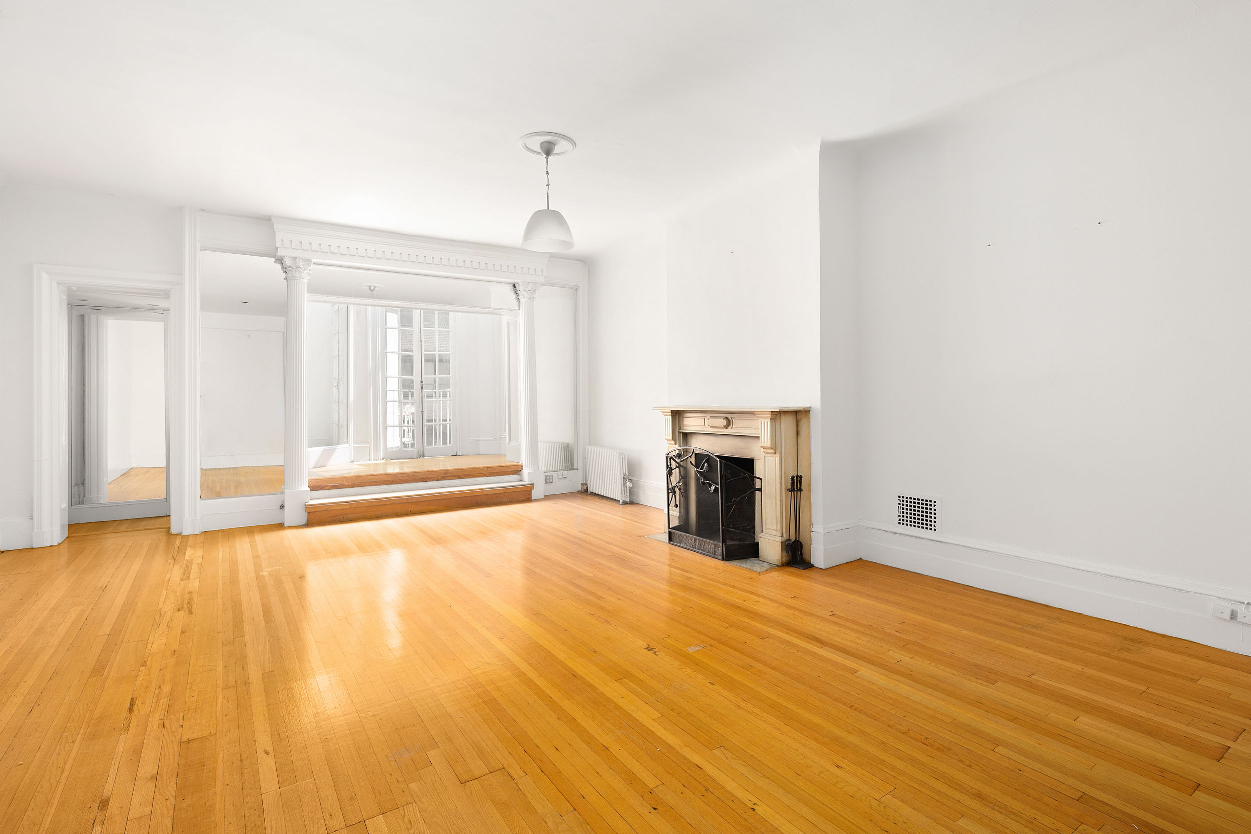 19 East 73rd Street, Unit 4 Manhattan, NY 10021 - Photo 5 of 16