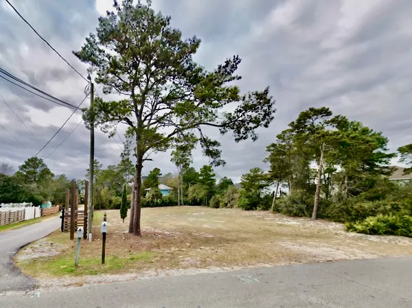 $600,000 | 275 North Orange Street, Inlet Beach, FL 32461