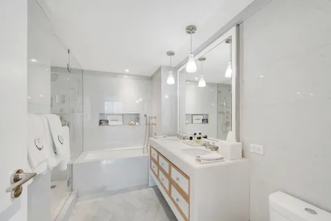 $2,695,000 | 212 Warren Street, Unit 17S | Battery Park City