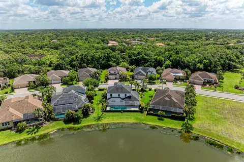 $949,000 | 826 Honeyflower Loop, Bradenton, FL 34212