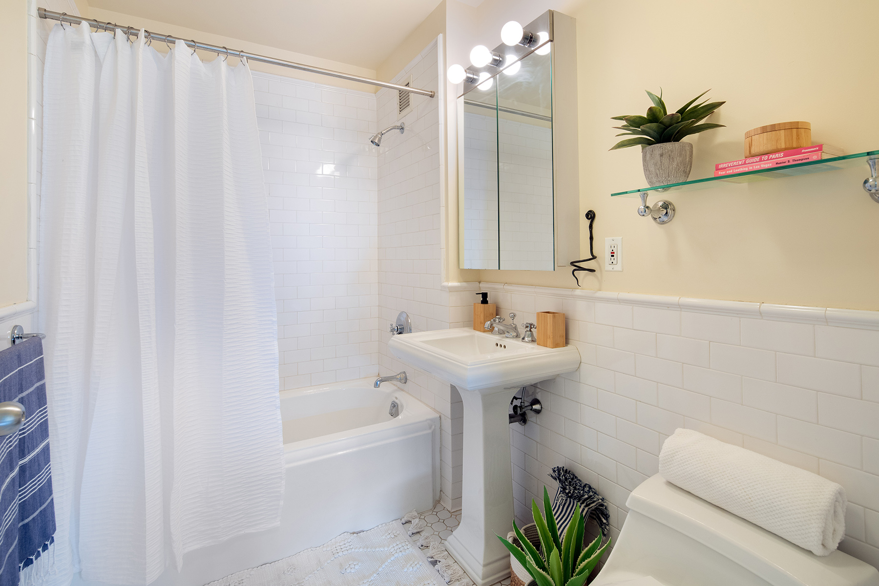 99 Jane Street, Unit 4F Manhattan, NY 10014 - Photo 10 of 12