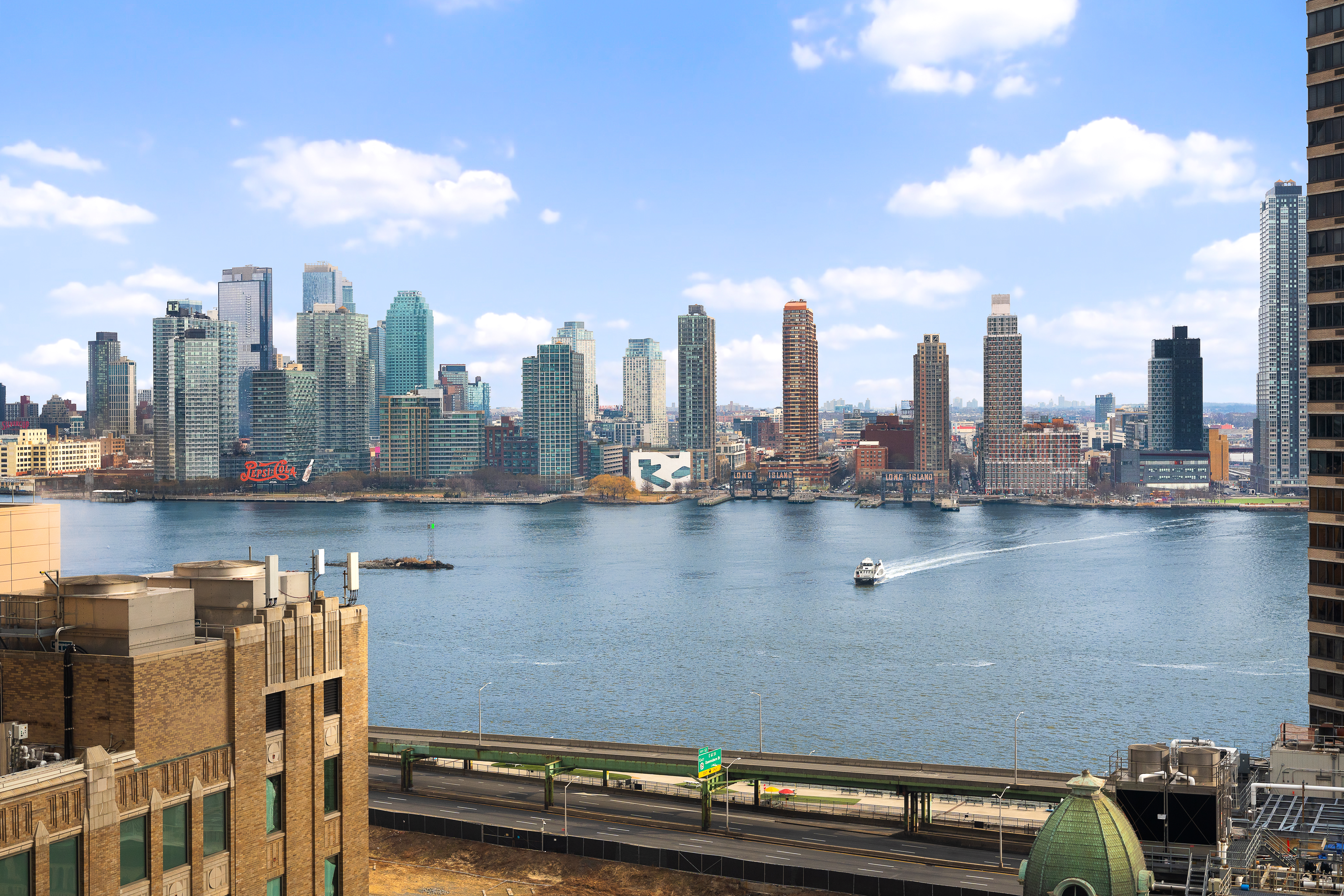 330 East 38th Street, Unit 19K Manhattan, NY 10016 - Photo 7 of 11