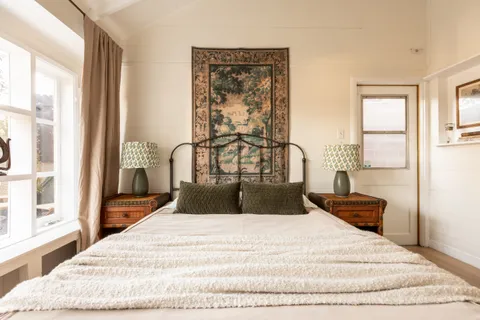 $989,000 | 12458 Laurel Terrace Drive, Studio City, CA 91604