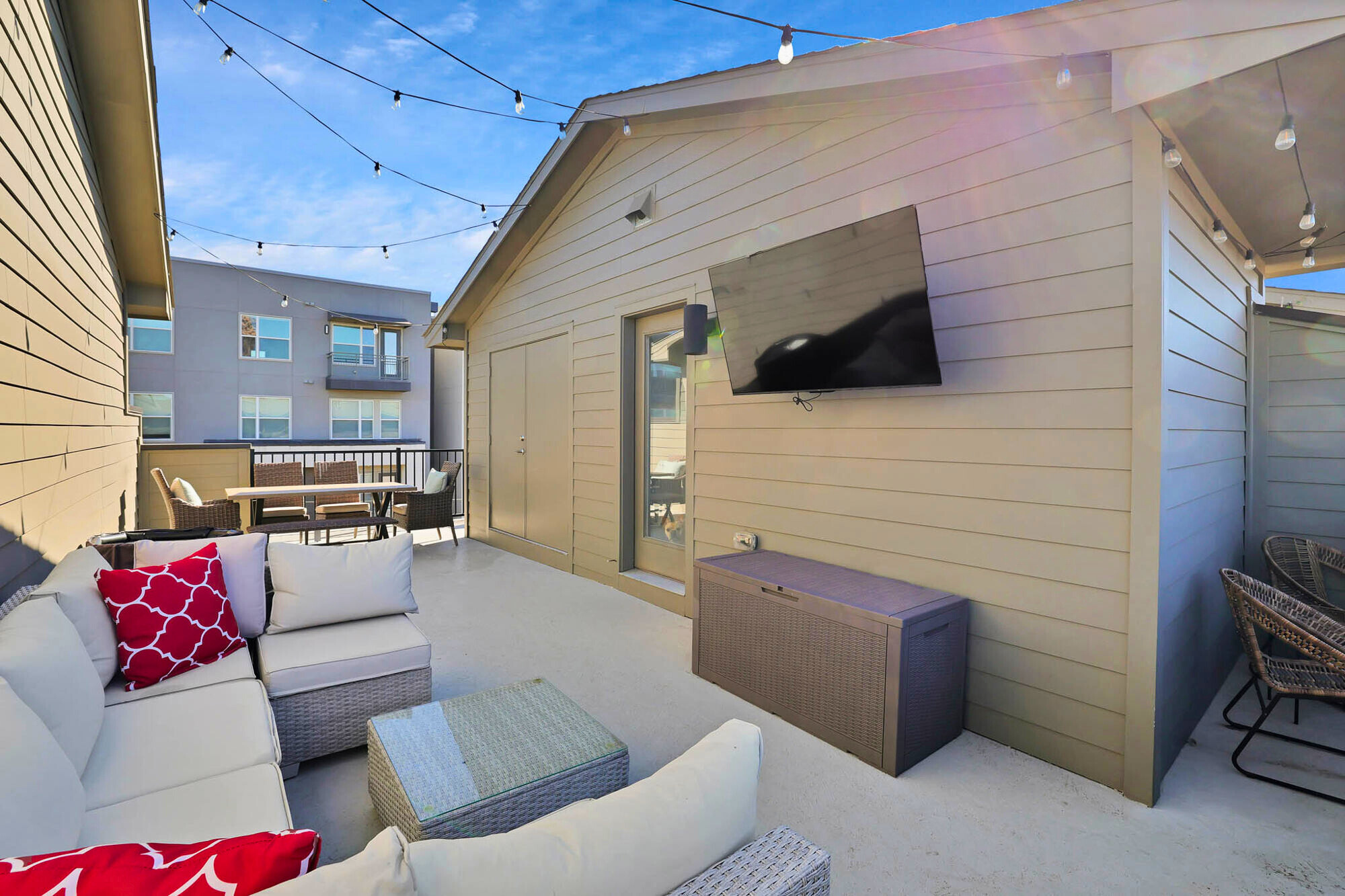 3920 Riesling Ridge Dallas, TX 75204 - Photo 22 of 26 a view of barbecue area in front of building