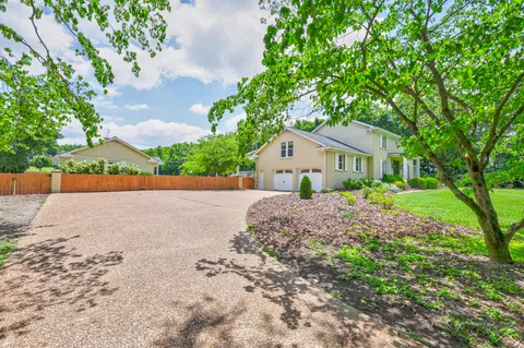 $3,200,000 | 510 Granny White Pike, Brentwood, TN 37027