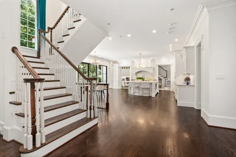 $4,100,000 | 7426 Dulany Drive, McLean, VA 22101