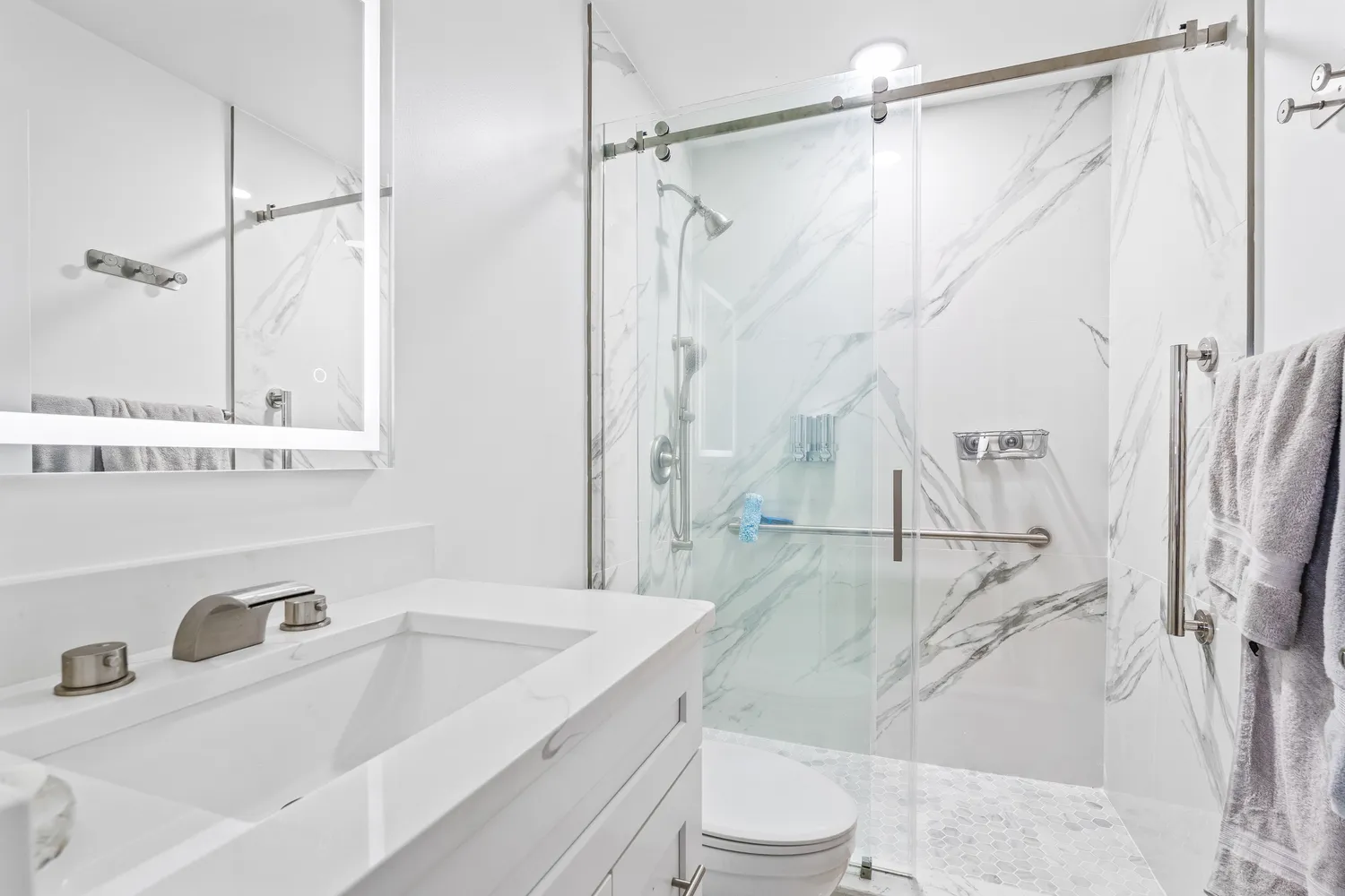 $185,000 | 57 Woodland Drive, Unit 101, Vero Beach, FL 32962