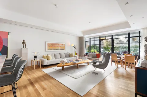 $4,195,000 | 508 West 24th Street, Unit 2S | Chelsea
