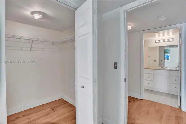 $460,000 | 3000 Coral Way, Unit 412, Miami, FL 33145