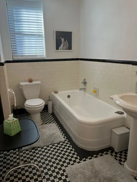 $6,800 | 425 West 23rd Street, Unit 7B | Chelsea