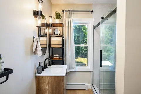 $650,000 | 321 Arnold Street, New Bedford, MA 02740