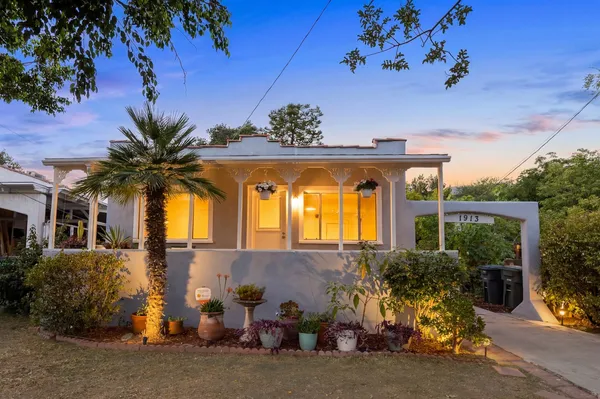 $929,000 | 1913 Hanford Drive, Pasadena, CA 91104