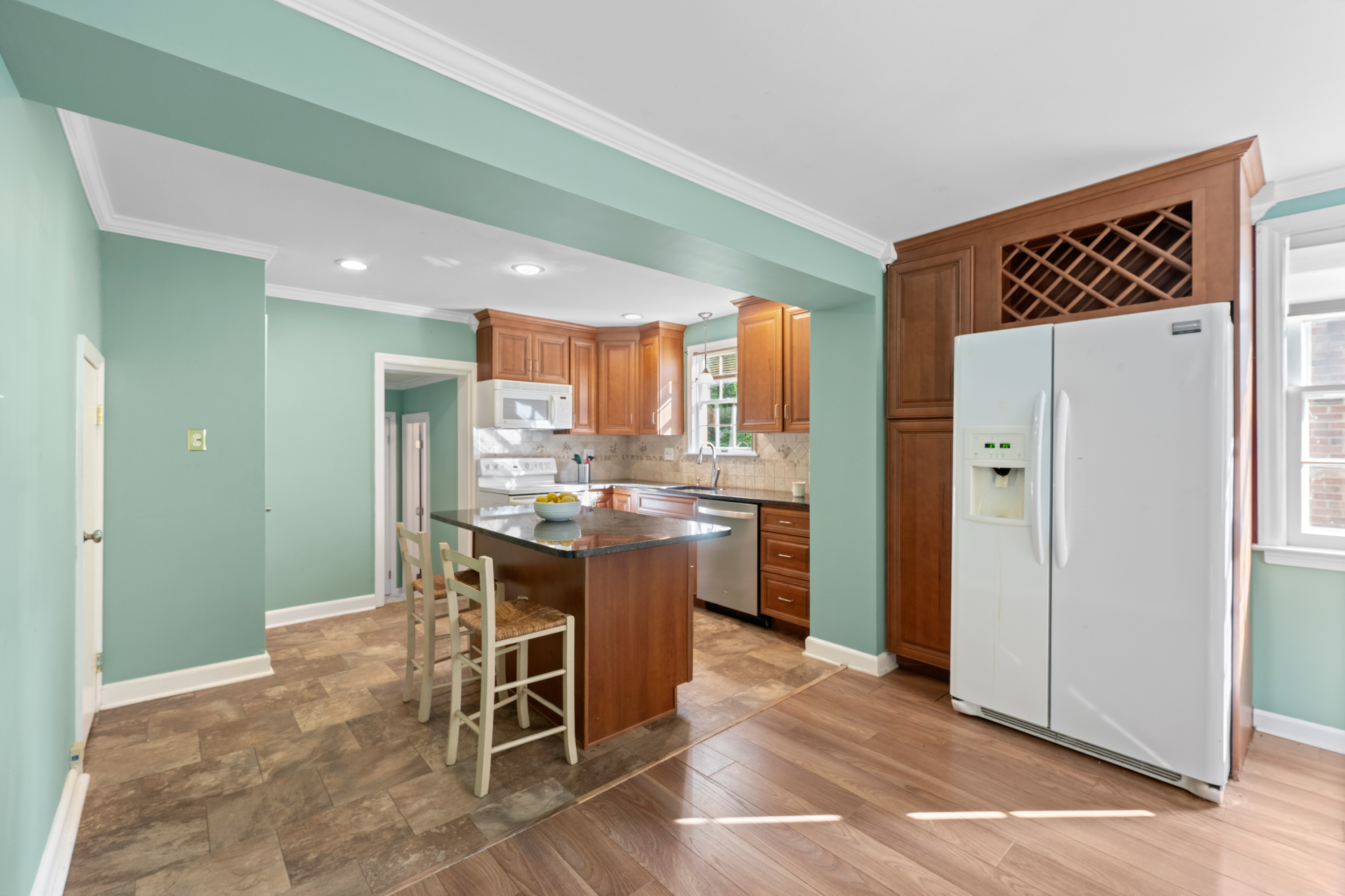 77 Forest Road Springfield, PA 19064 - Photo 14 of 31