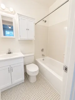 $385,000 | 132 Remsen Street, Unit 7 | Brooklyn Heights