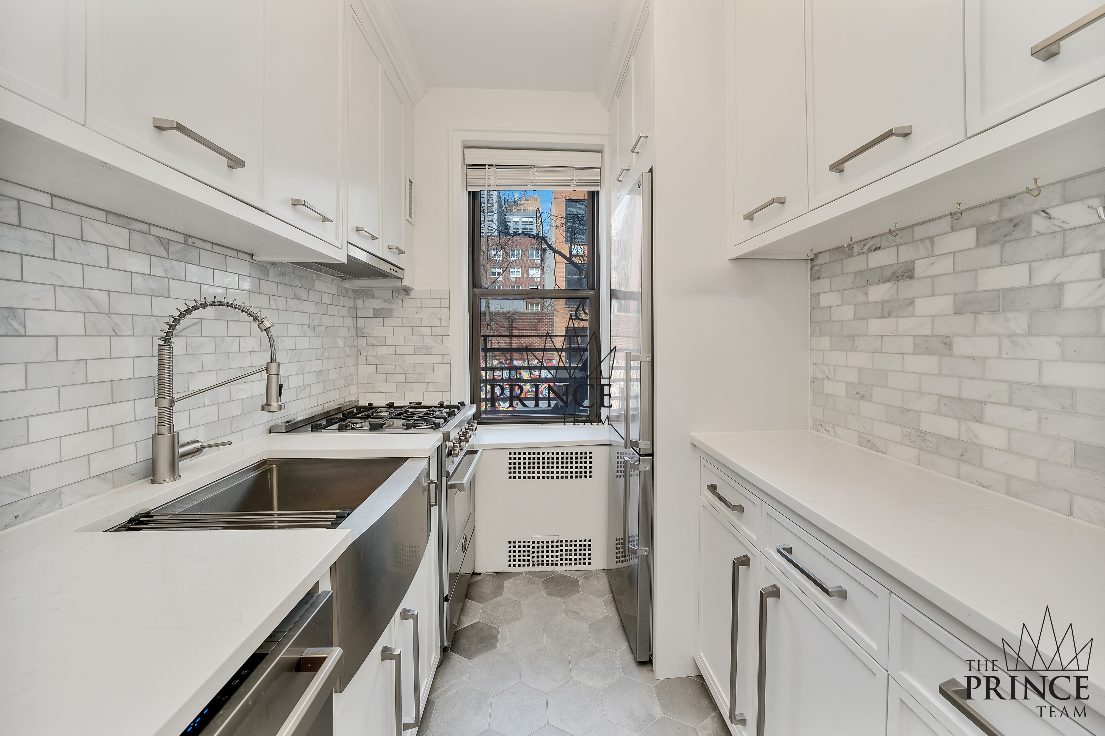 166 West 22nd Street, Unit 2B Manhattan, NY 10011 - Photo 4 of 9