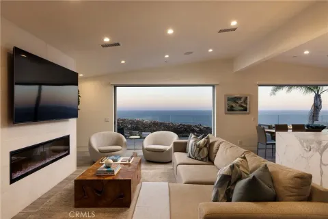 $7,450,000 | 1238 Anacapa Way, Laguna Beach, CA 92651