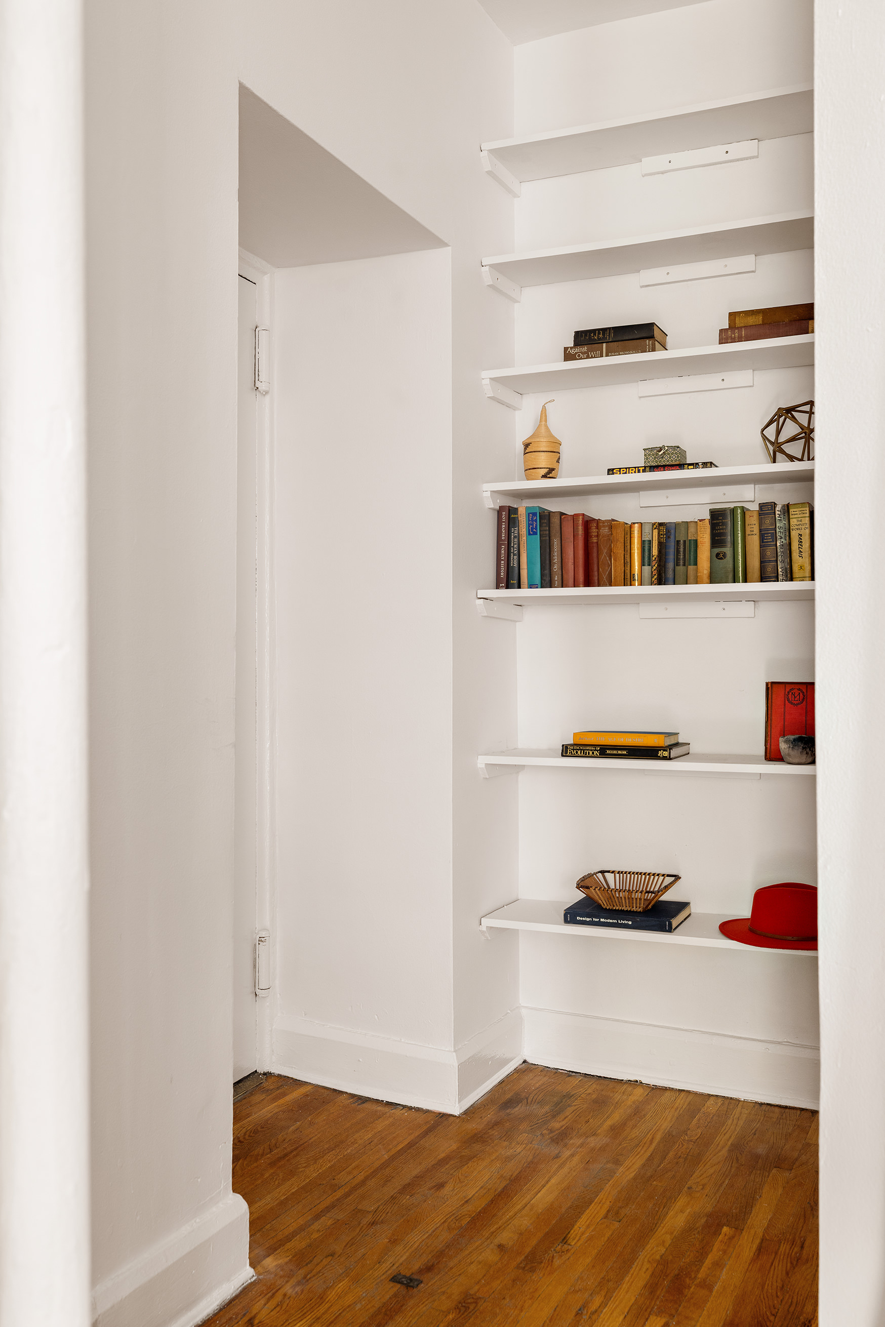 126 West 96th Street, Unit 3E Manhattan, NY 10025 - Photo 6 of 9 a view of storage and utility