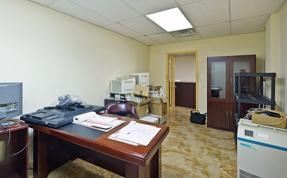 2517 86th Street Brooklyn, NY 11214 - Photo 5 of 9