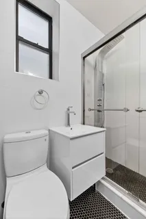 $7,600 | 152 Thompson Street, Unit 4A | SoHo