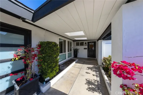 $1,988,000 | 12746 Martha Ann Drive, Los Alamitos, CA 90720