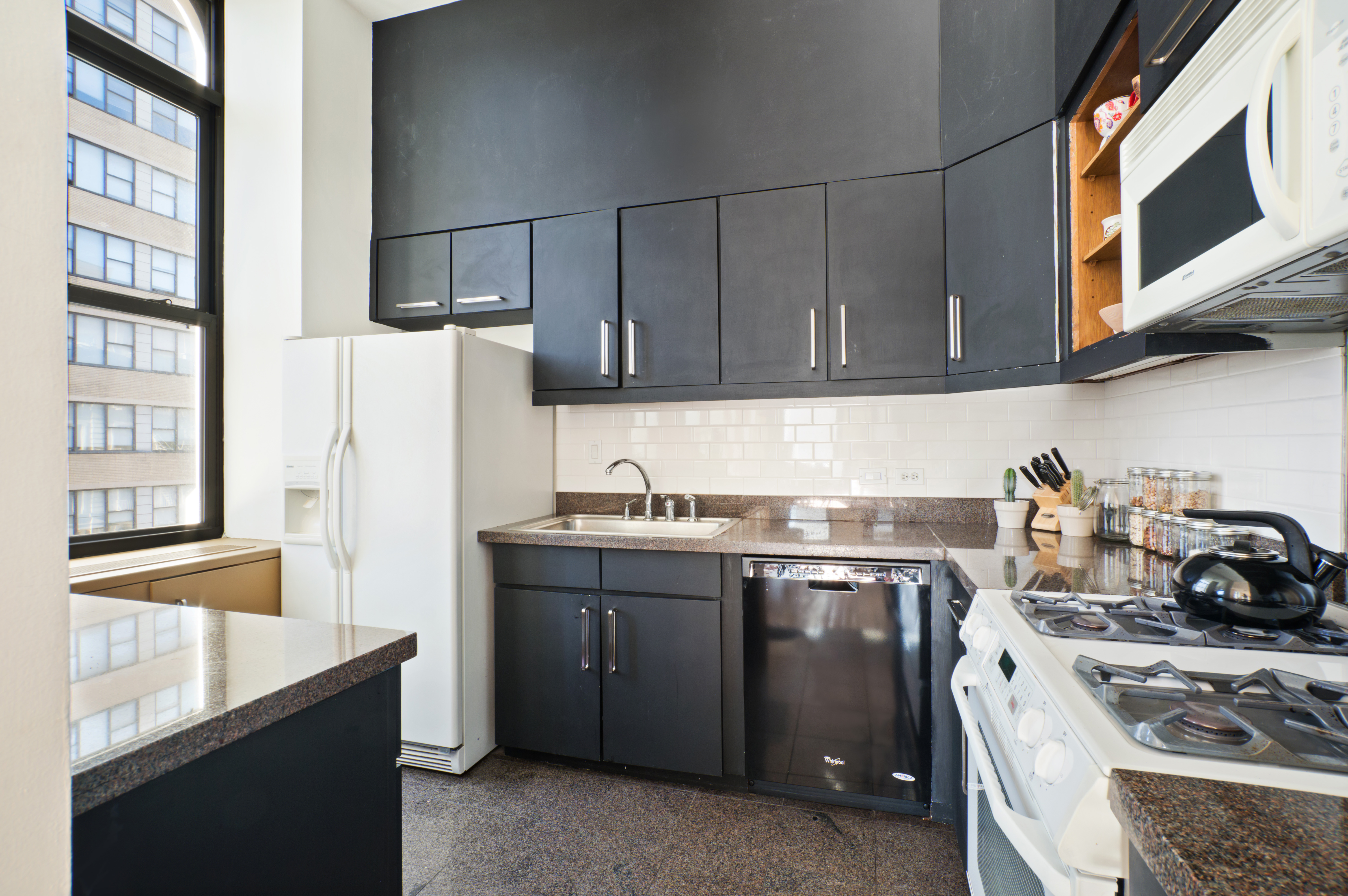 65 Leonard Street, Unit 4 Manhattan, NY 10013 - Photo 3 of 6