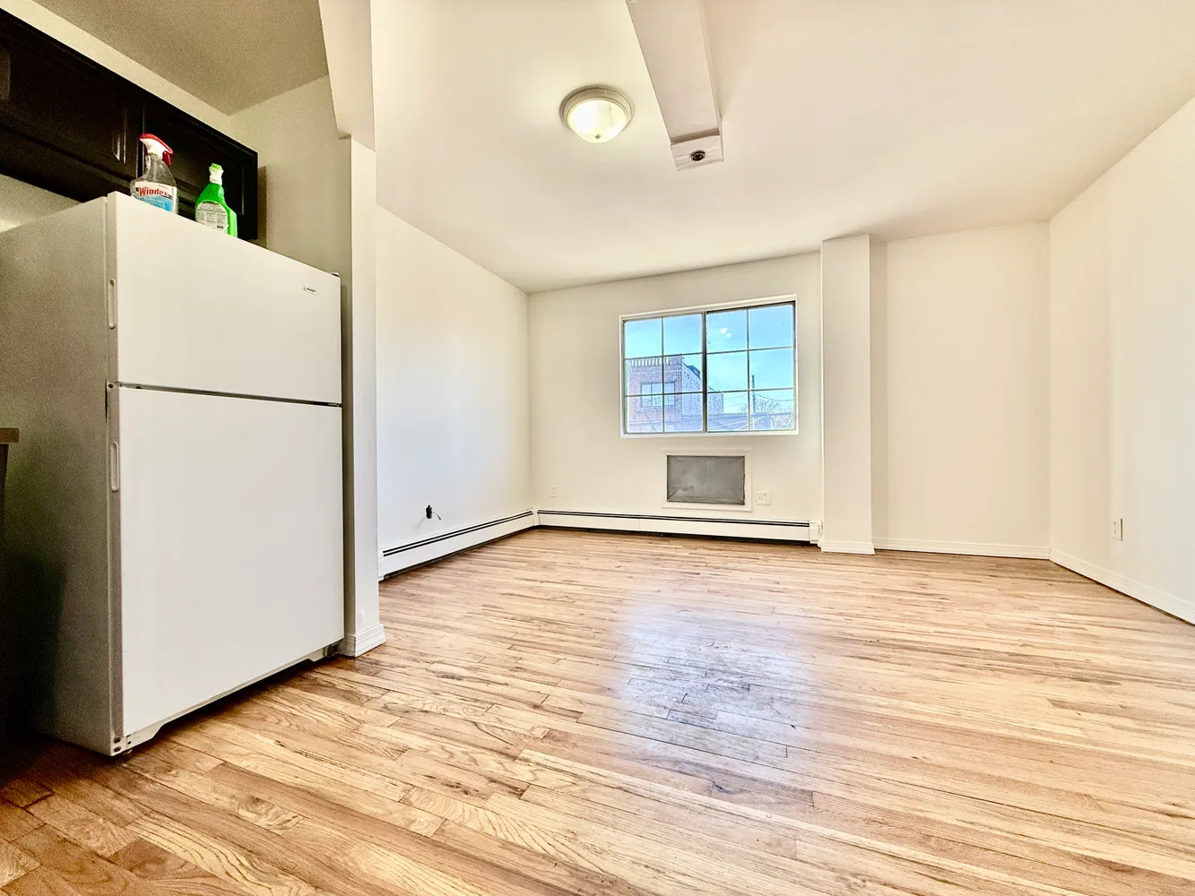 $1,895 | 957 Utica Avenue, Unit 2A | East Flatbush