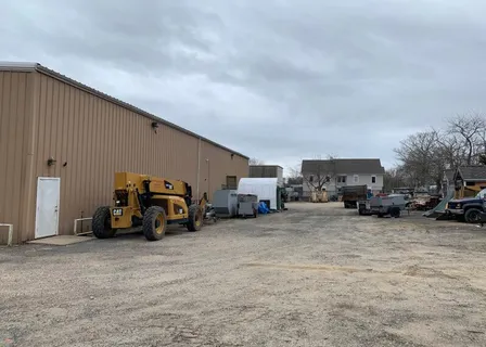 $24,750,000 | 3 Railroad Avenue, East Hampton, NY 11937