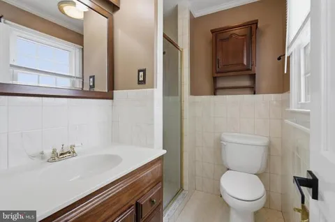 $425,000 | 19 Valley Forge Road, New Castle, DE 19720