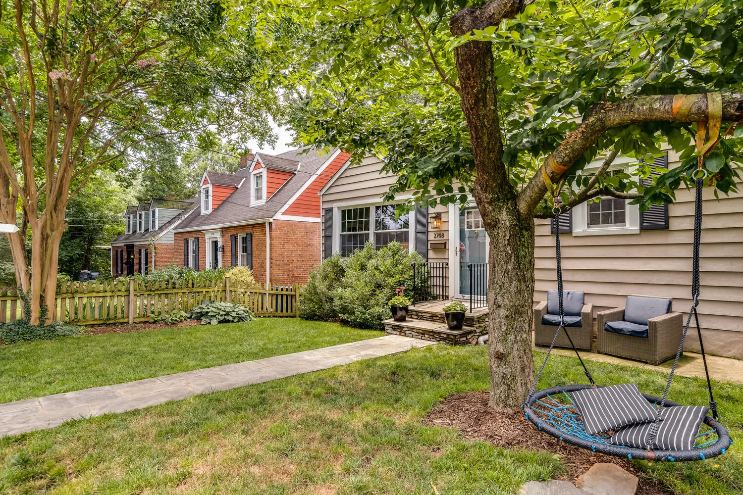 $1,050,000 | 2708 Holly Street, Alexandria, VA 22305