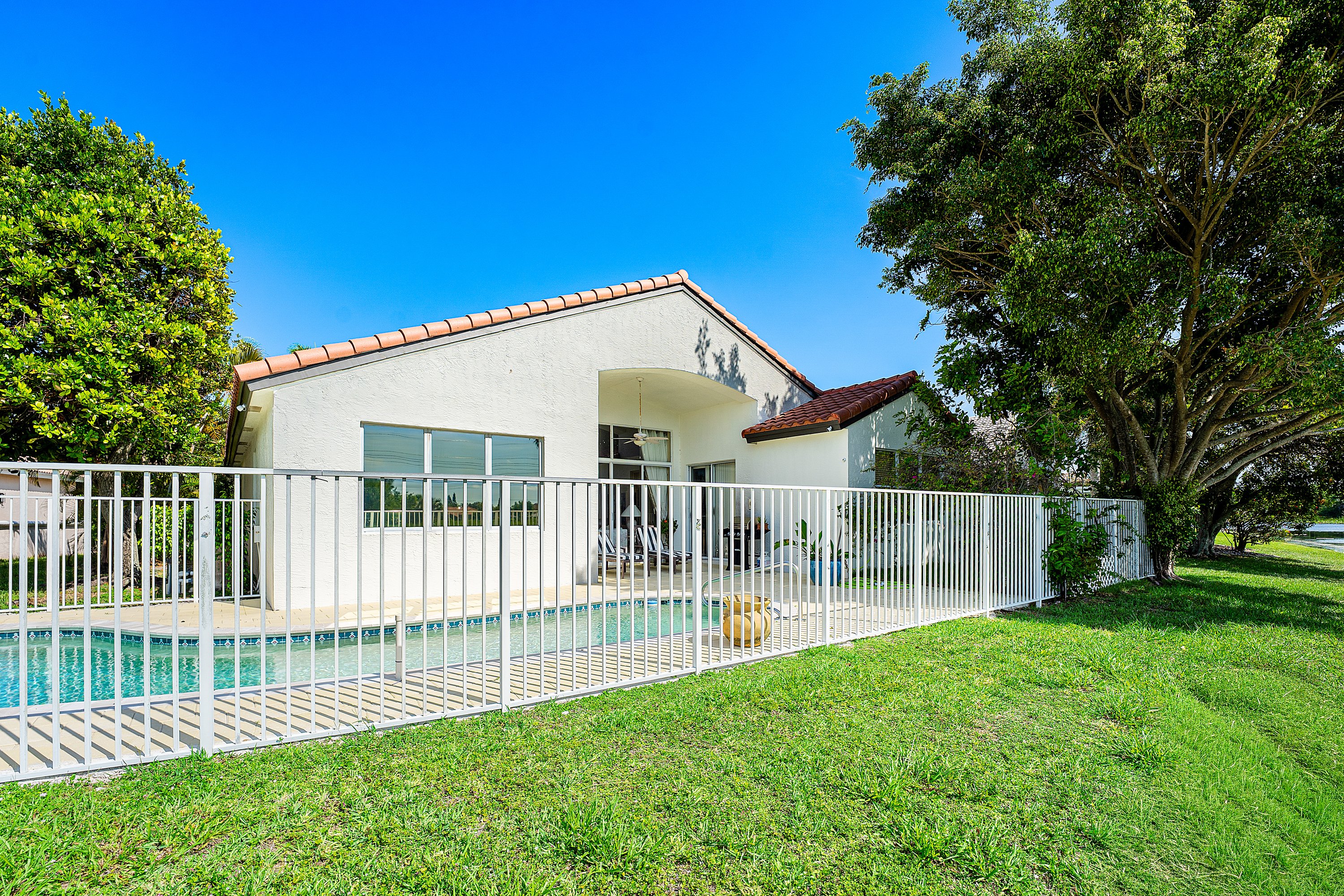 18724 Sea Turtle Lane Boca Raton, FL 33498 - Photo 5 of 26