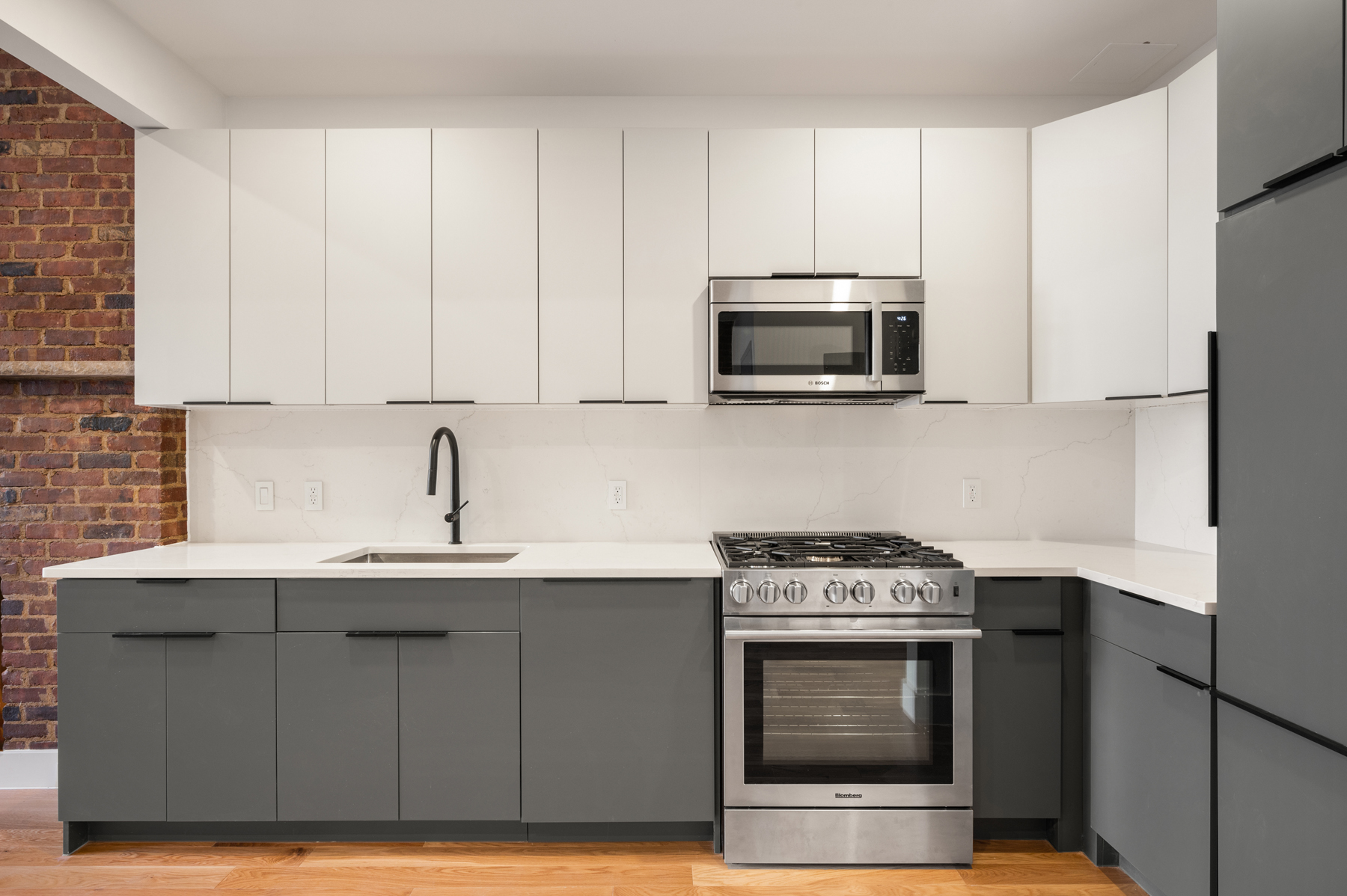 59 West 70th Street, Unit 2 Manhattan, NY 10023 - Photo 5 of 16 Gallery Image 5