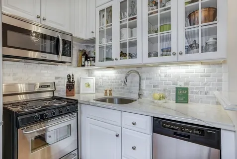 $549,000 | 376 Marlborough Street, Unit D, Boston, MA 02115