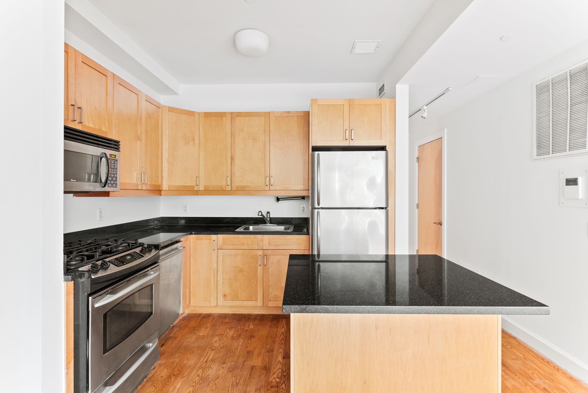 372 15th Street, Unit 2A Brooklyn, NY 11215 - Photo 4 of 12