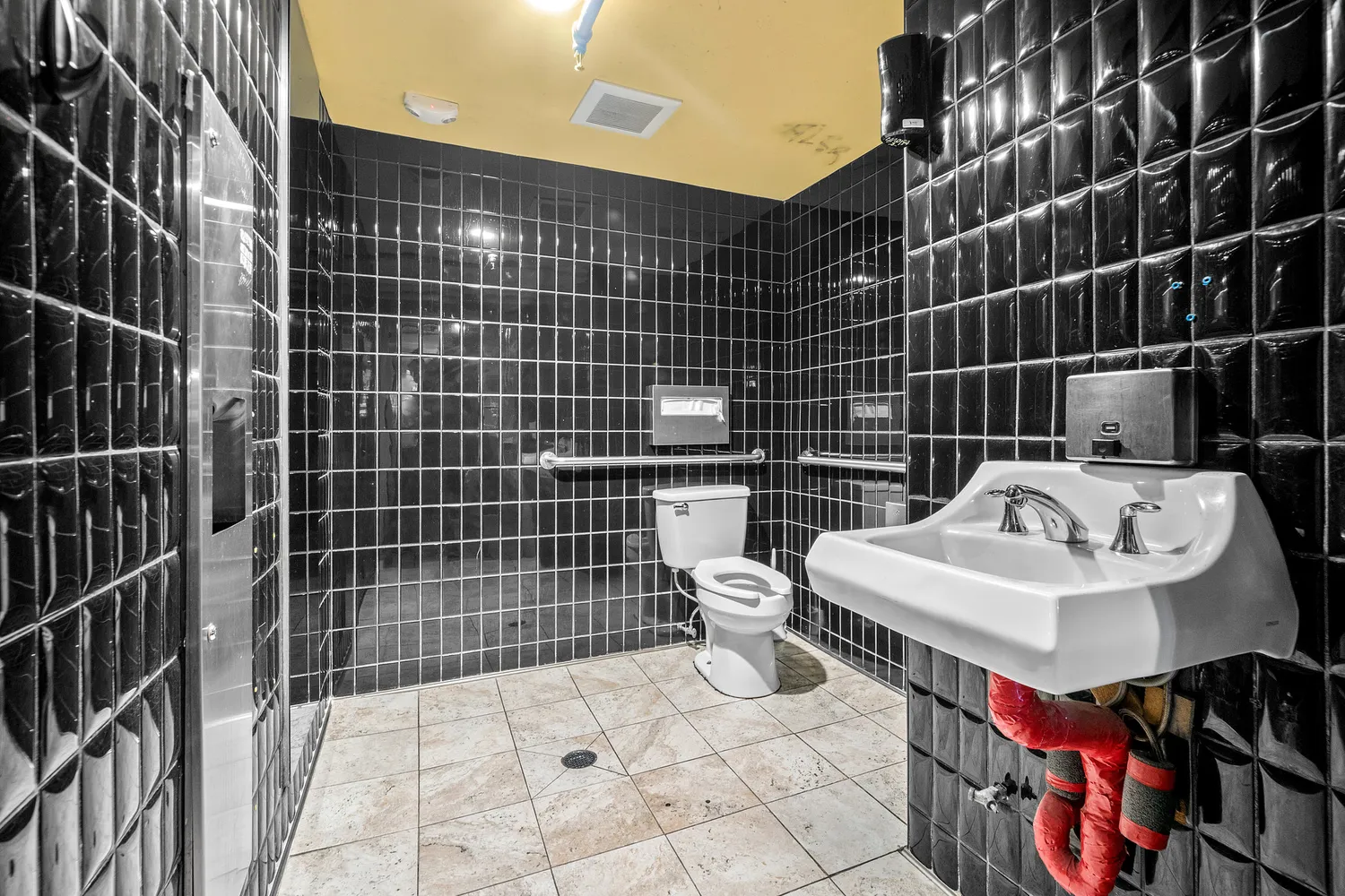 $24,500 | 500 Castro Street, San Francisco, CA 94114