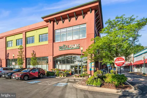 $899,900 | 2305 Peggy Lane, Silver Spring, MD 20910