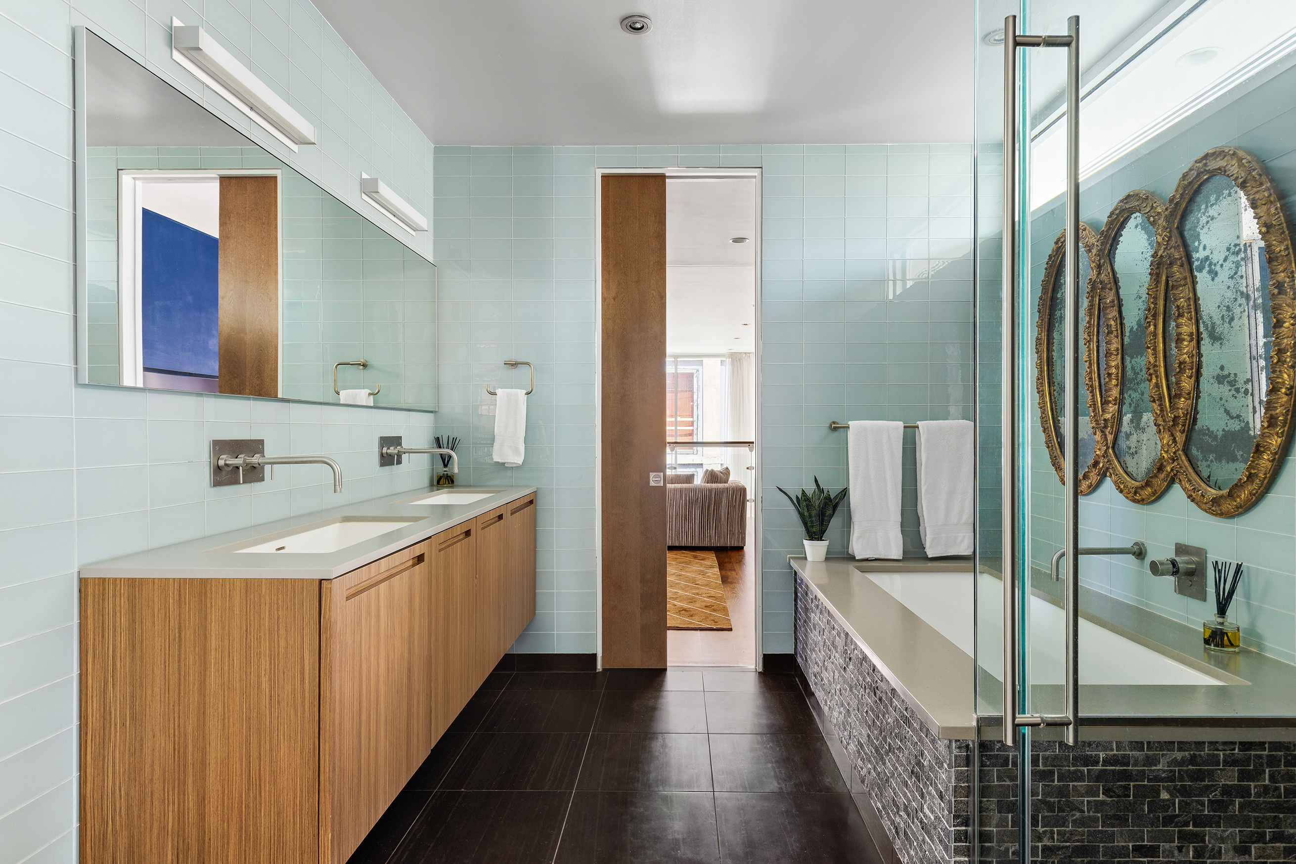 545 West 20th Street, Unit PH6/7B Manhattan, NY 10011 - Photo 9 of 11 Gallery Image 9
